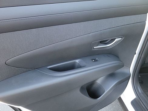 New 2026 Hyundai Tucson XRT image 17