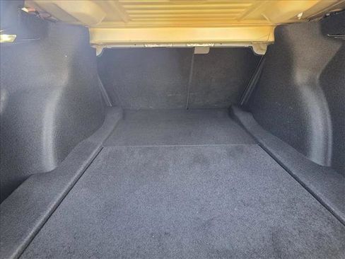 Used 2021 Tesla Model 3 Performance image 25