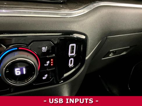 Used 2022 Chevrolet Silverado 1500 LTZ w/ LTZ Premium Package AWD/4WD image 17