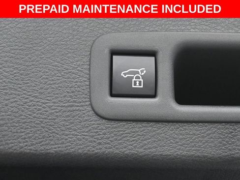 Certified 2026 Toyota Sienna Limited FWD image 32