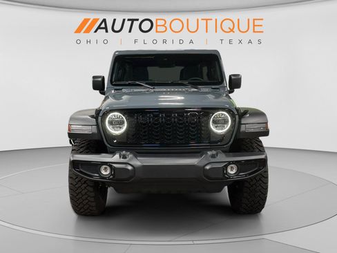Used 2025 Jeep Wrangler Unlimited Sport AWD/4WD image 8
