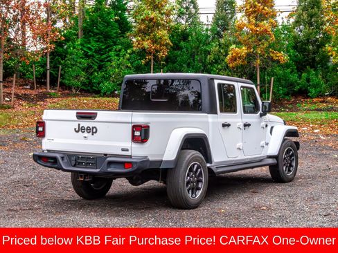 Used 2020 Jeep Gladiator Overland image 8