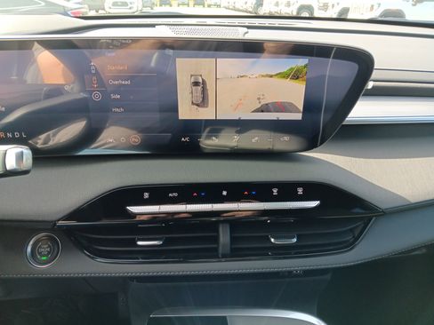 New 2026 Buick Enclave Preferred image 17