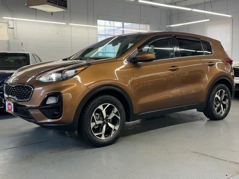 Used 2021 Kia Sportage LX AWD/4WD image 1