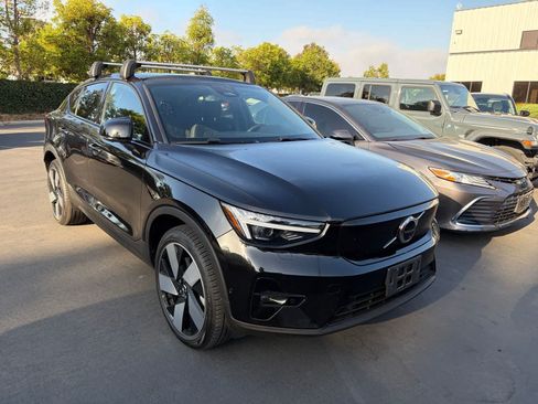 Used 2023 Volvo C40 P8 Recharge Ultimate AWD/4WD image 2