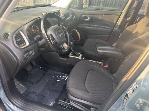 Used 2016 Jeep Renegade 75th Anniversary AWD/4WD image 10