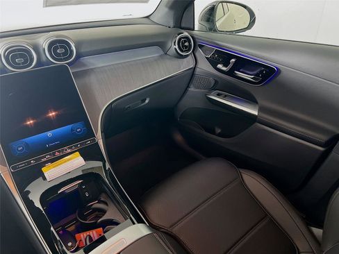 New 2026 Mercedes-Benz GLC 300 4MATIC image 22