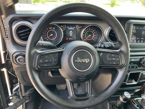 Used 2023 Jeep Wrangler Sport AWD/4WD image 50