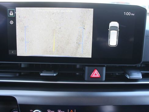 New 2026 Kia Carnival FWD image 55
