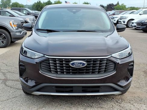 Used 2023 Ford Escape Active AWD/4WD image 8