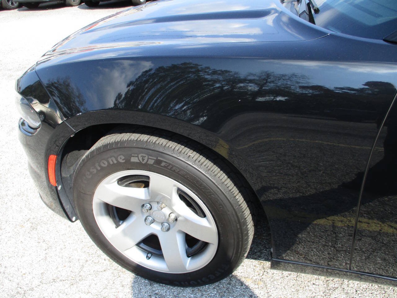 Used 2019 Dodge Charger Police w/ Street Appearance Group RWD image 13