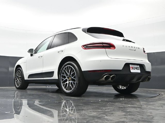Used 2017 Porsche Macan S AWD/4WD image 52