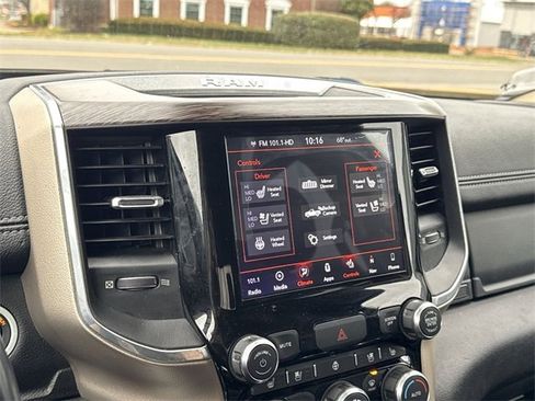 Used 2019 RAM 1500 Laramie image 21