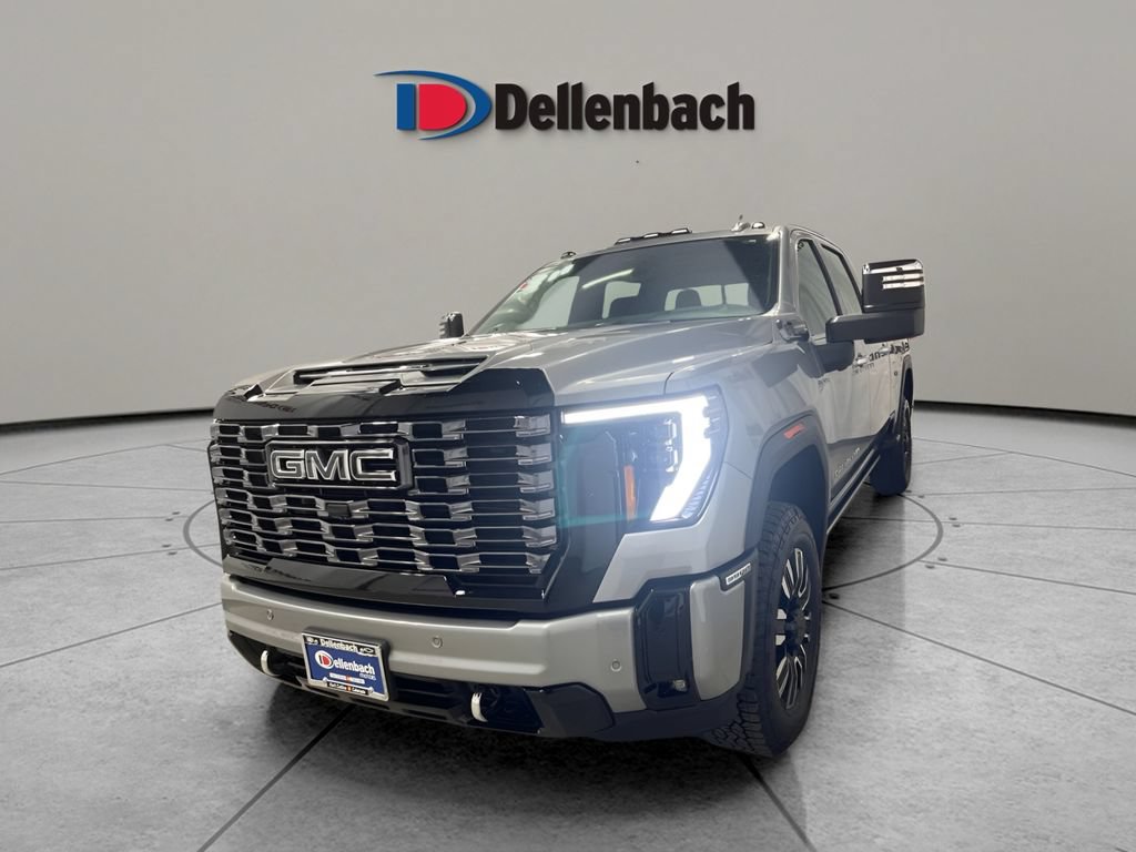 Used 2025 GMC Sierra 3500 Denali Ultimate AWD/4WD image 1