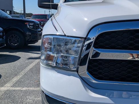 Used 2024 RAM 1500 Classic SLT image 8