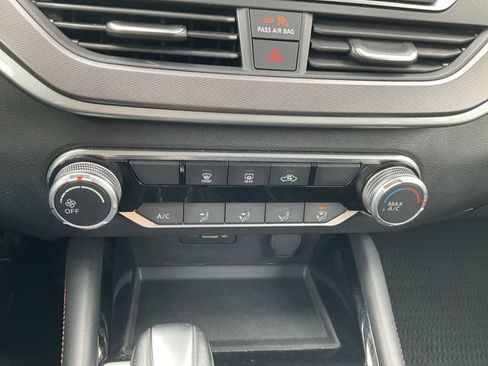 Certified 2024 Nissan Altima 2.5 SR image 17