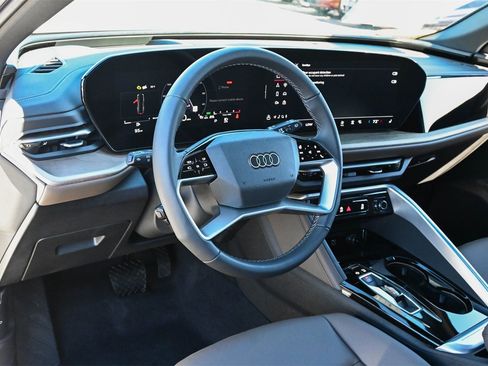 New 2025 Audi Q5 Premium Plus image 11