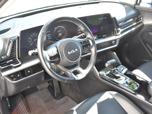 Used 2024 Kia Sportage SX image 15