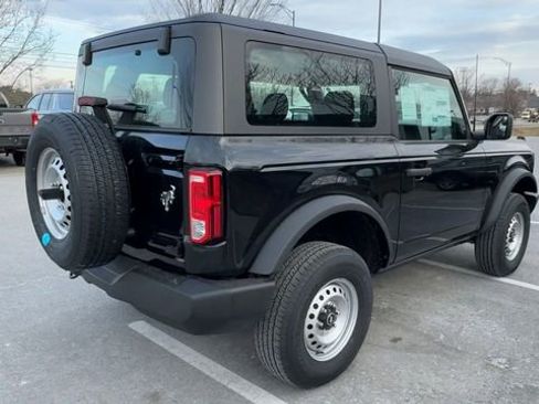 New 2026 Ford Bronco 2-Door AWD/4WD image 2