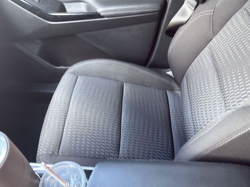 Used 2025 Chevrolet Equinox LT FWD image 8
