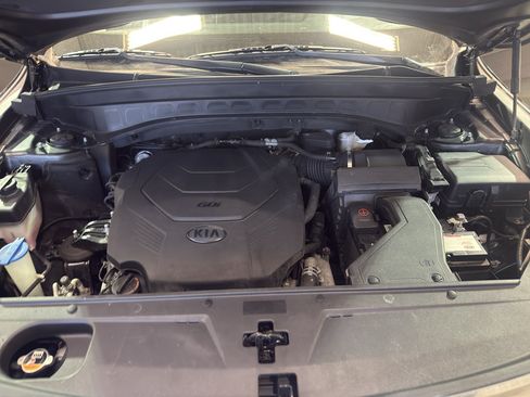 Used 2021 Kia Telluride S AWD/4WD image 32
