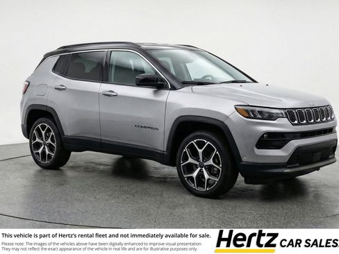 Used 2025 Jeep Compass Limited image 1
