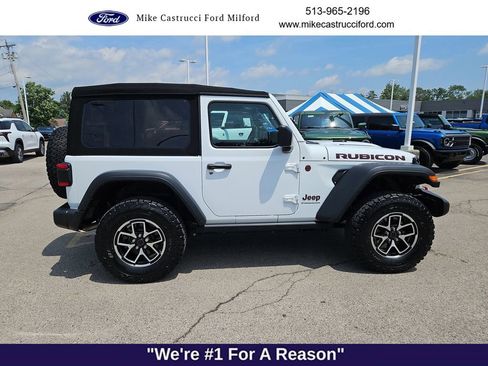 Used 2024 Jeep Wrangler Rubicon AWD/4WD image 6