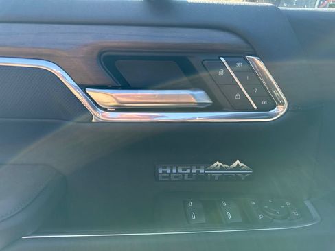 New 2026 Chevrolet Silverado 1500 High Country AWD/4WD image 19