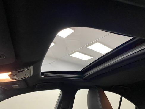 Used 2016 Lexus IS 350 AWD image 21