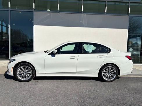 Used 2023 BMW 330i xDrive Sedan w/ Premium Package image 2