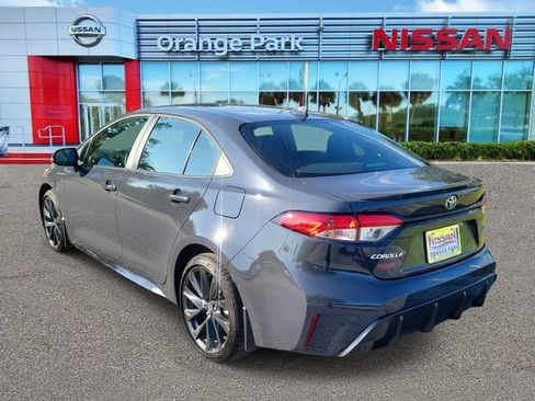 Used 2026 Toyota Corolla SE FWD image 3