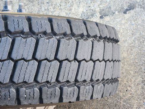 Used 2024 Ford F550 4x4 Crew Cab Super Duty image 11