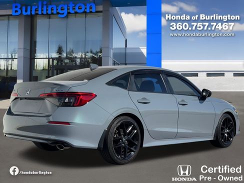 Used 2023 Honda Civic Sport image 7