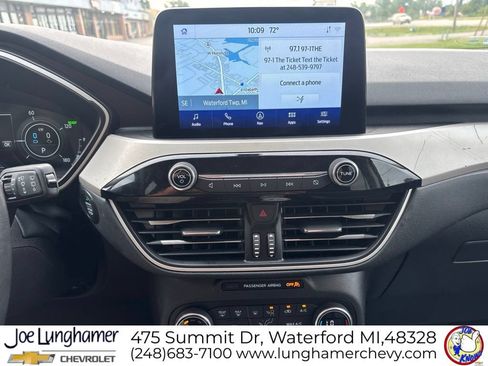 Used 2020 Ford Escape SE Sport FWD image 15