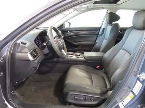 Used 2020 Honda Accord EX image 16