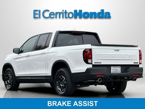 Certified 2026 Honda Ridgeline TrailSport image 5