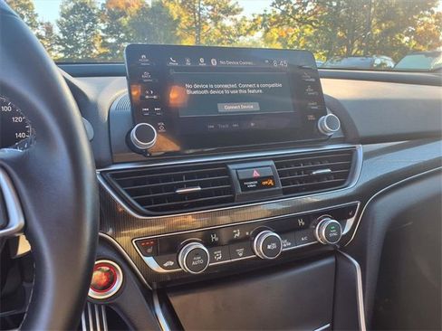 Used 2022 Honda Accord Sport image 10