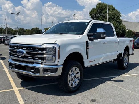 Used 2024 Ford F250 Lariat w/ Lariat Ultimate Package AWD/4WD image 8