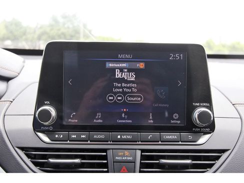 Used 2022 Nissan Altima 2.5 SR w/ Midnight Edition Package FWD image 27