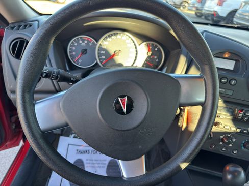 Used 2006 Pontiac Grand Prix image 15