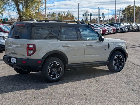 New 2025 Ford Bronco Sport Outer Banks w/ Outer Banks Tech Package+ image 3