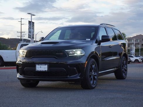 New 2025 Dodge Durango R/T w/ Blacktop Package image 9