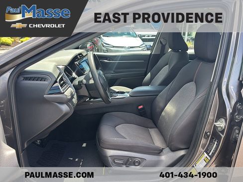 Used 2020 Toyota Camry LE FWD image 15