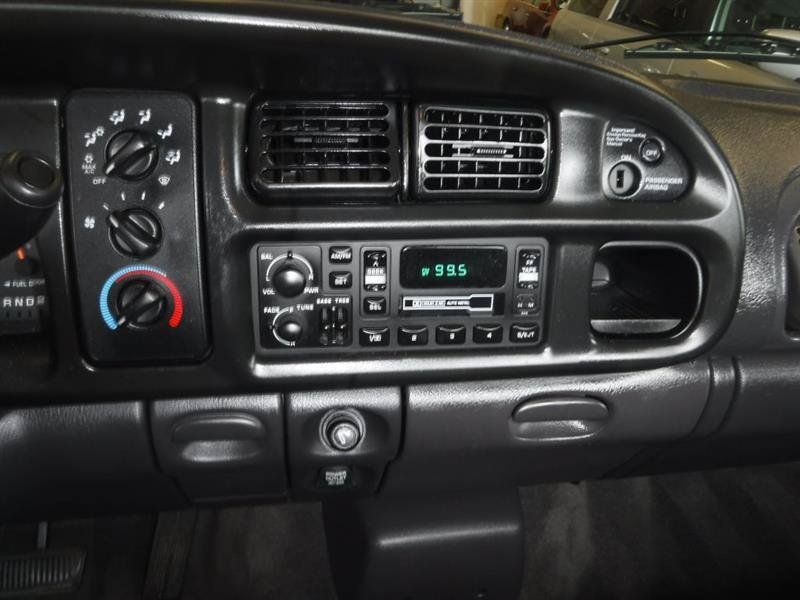 Used 2001 Dodge Ram 1500 Truck 2WD Regular Cab image 36