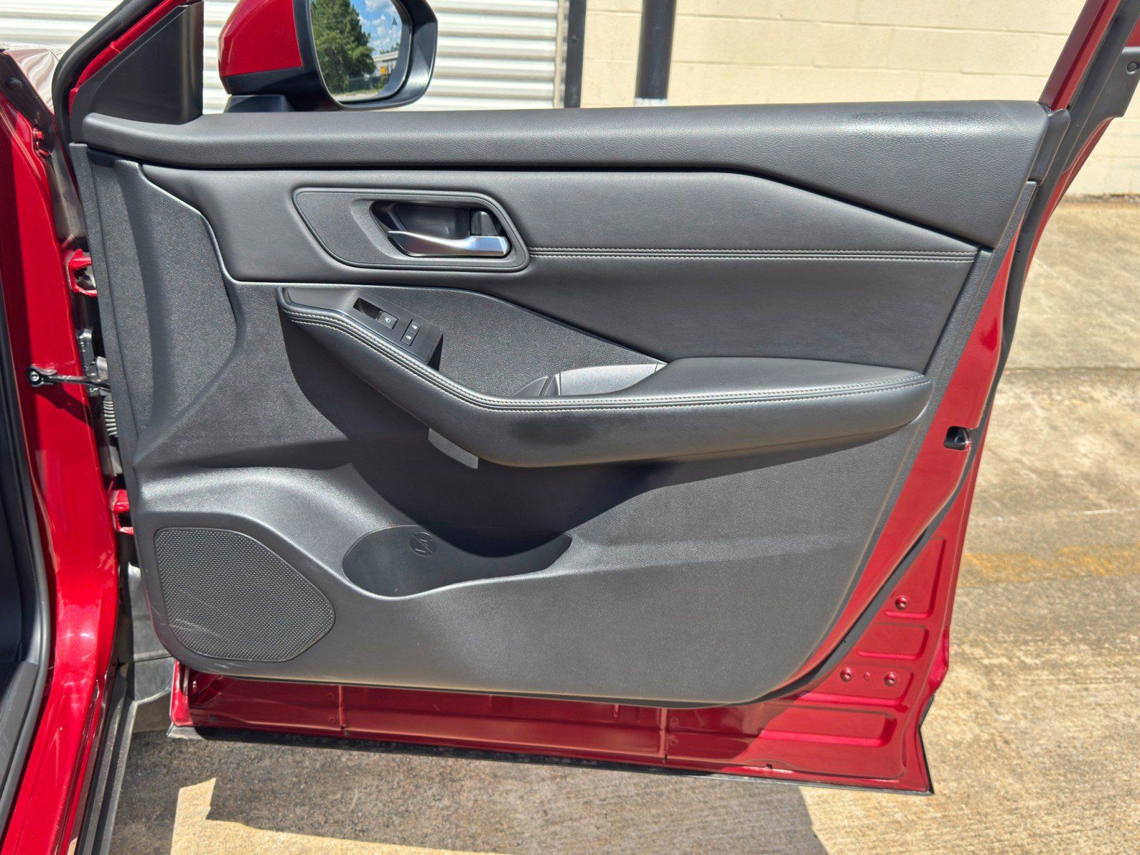 Used 2024 Nissan Rogue SV w/ SV Premium Package AWD/4WD image 38
