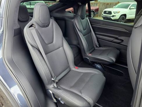 Used 2023 Tesla Model X Plaid image 35