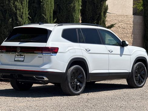 New 2026 Volkswagen Atlas SE AWD/4WD image 4