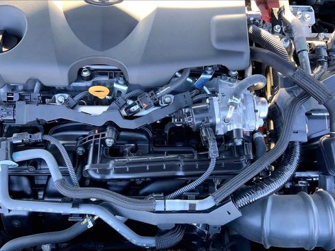 Used 2025 Toyota Camry LE FWD image 33