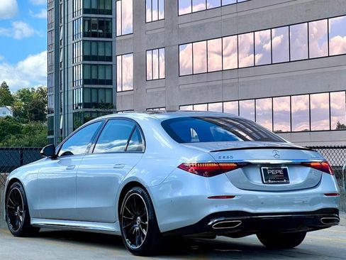 Certified 2023 Mercedes-Benz S 580 4MATIC Sedan image 5
