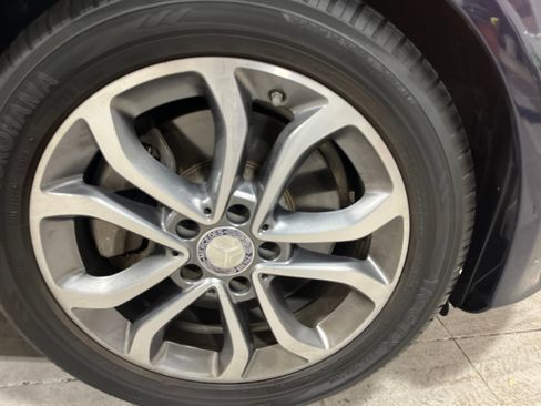 Used 2016 Mercedes-Benz C 300 Sedan image 10